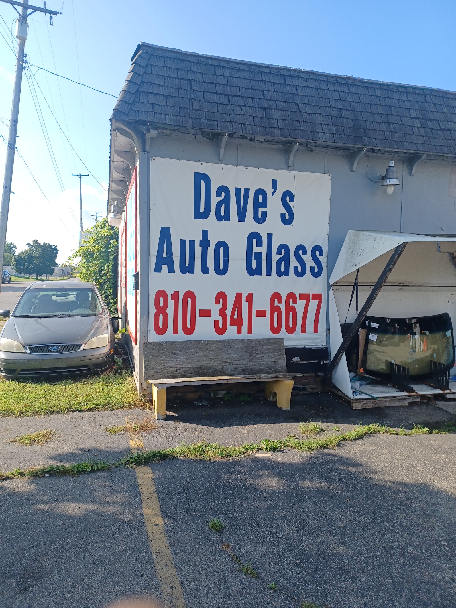 Dave's Auto Glass — photo