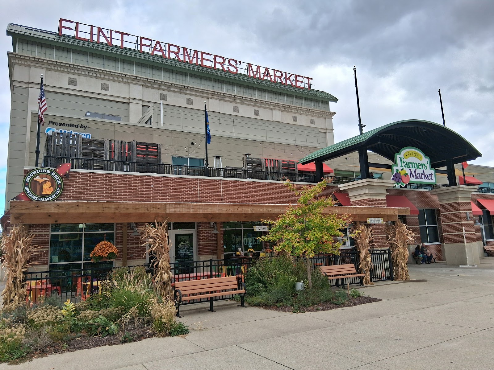 Flint Farmers' Market — photo