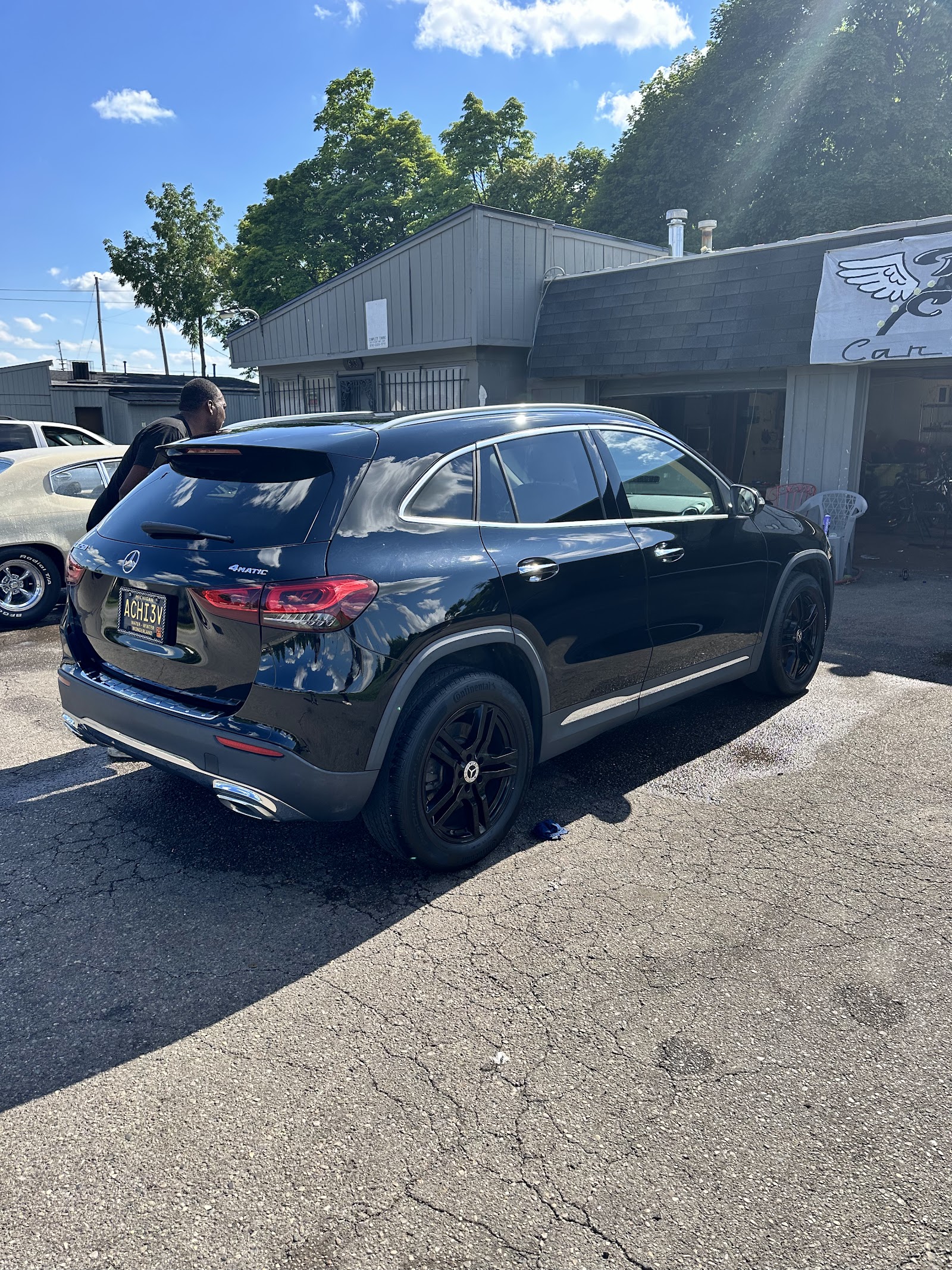 Fly City Car Wash in Flint