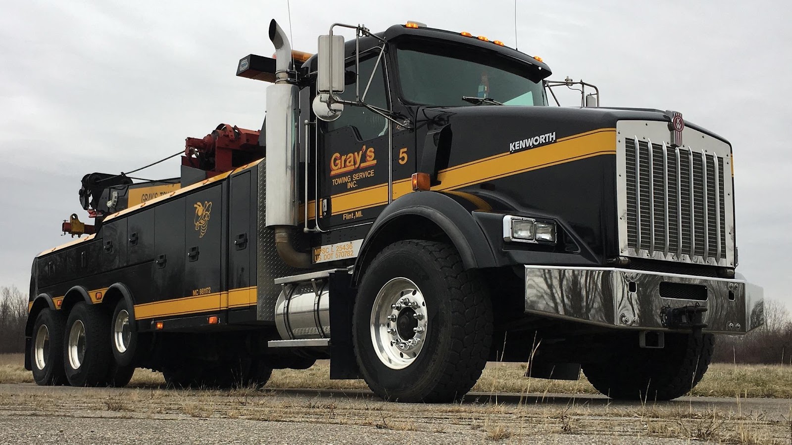 Gray's Towing of Flint in Flint