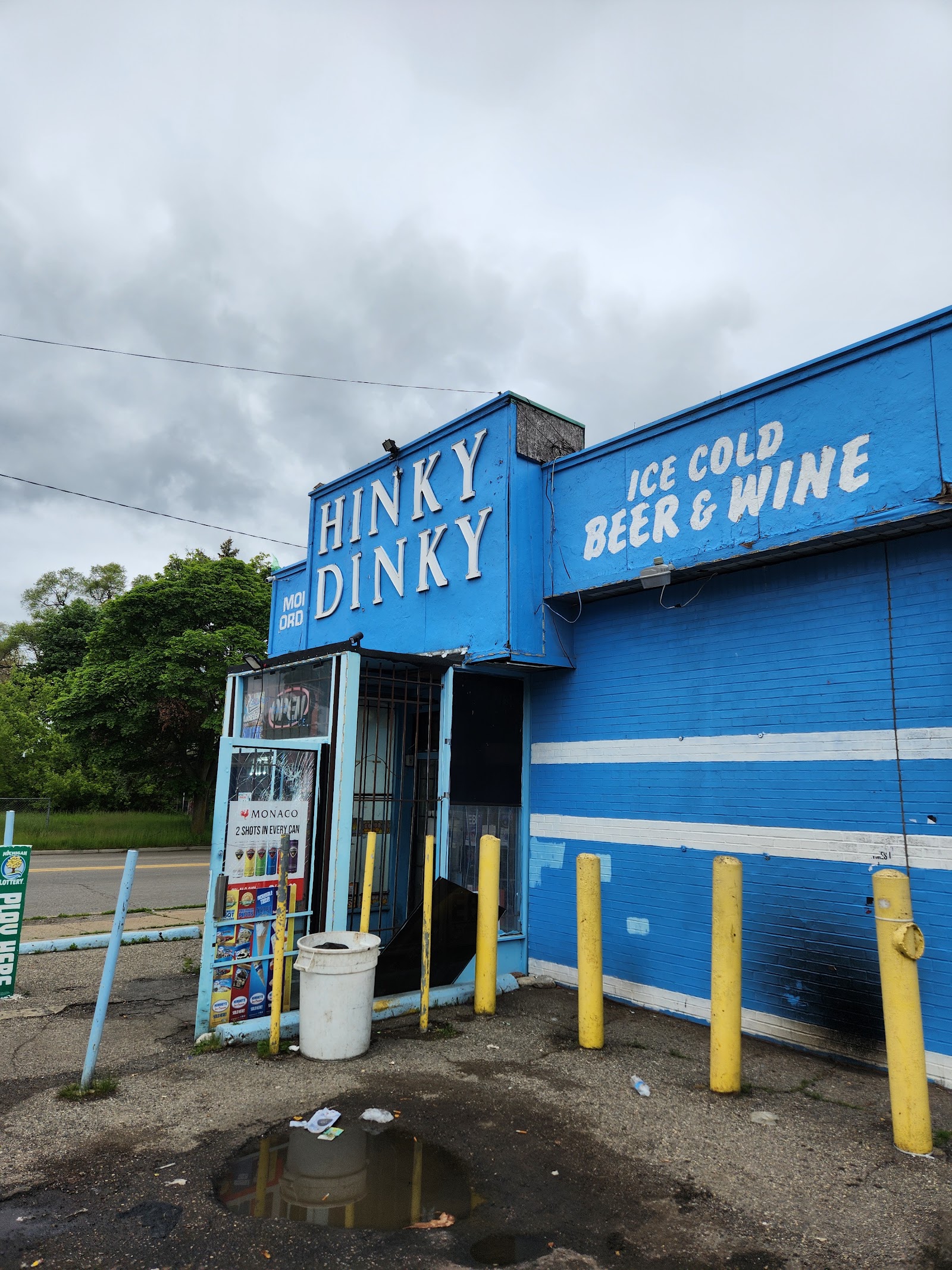 Hinky Dinky Supermarket — photo