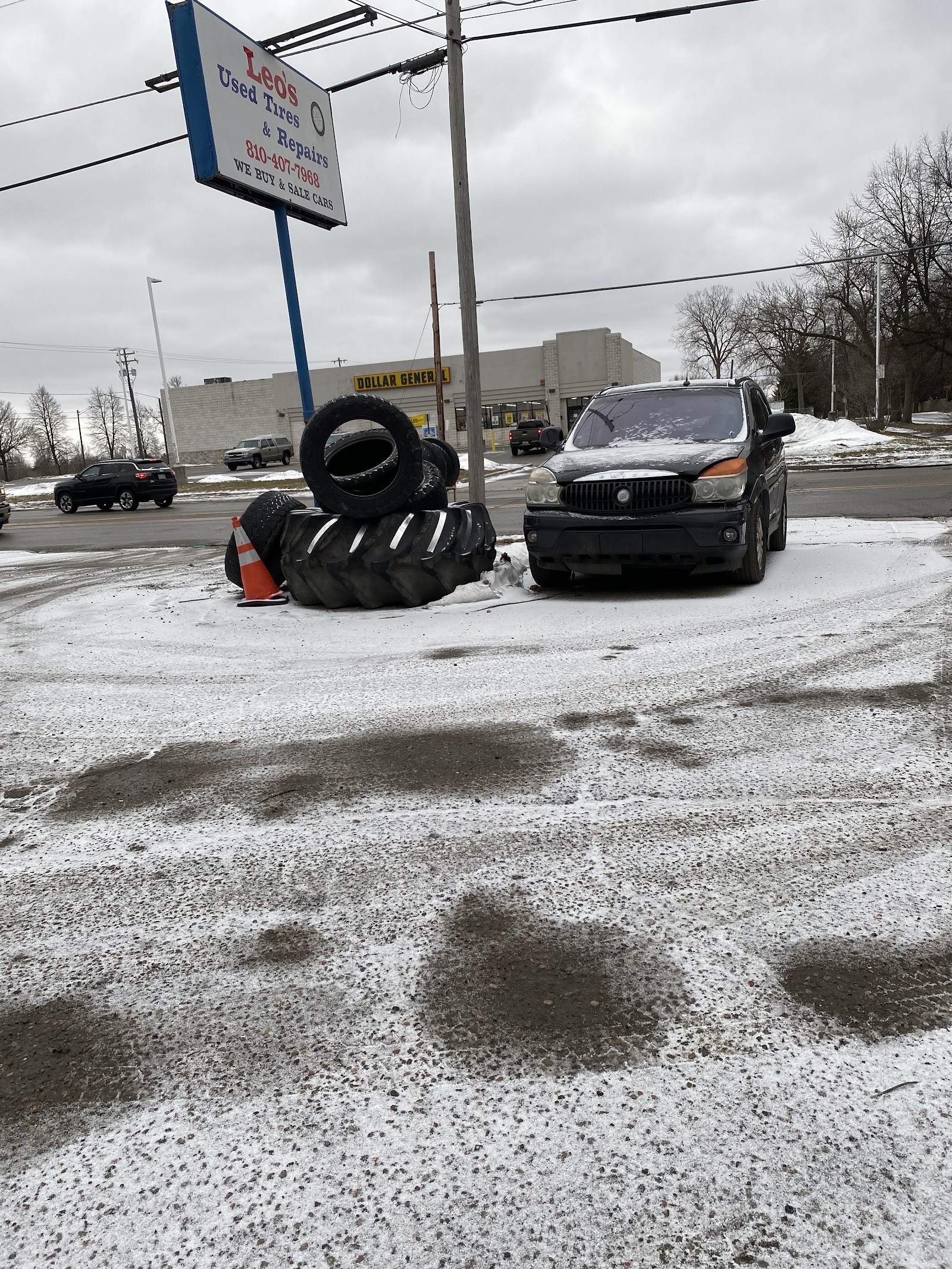Leo's Used Tires — photo