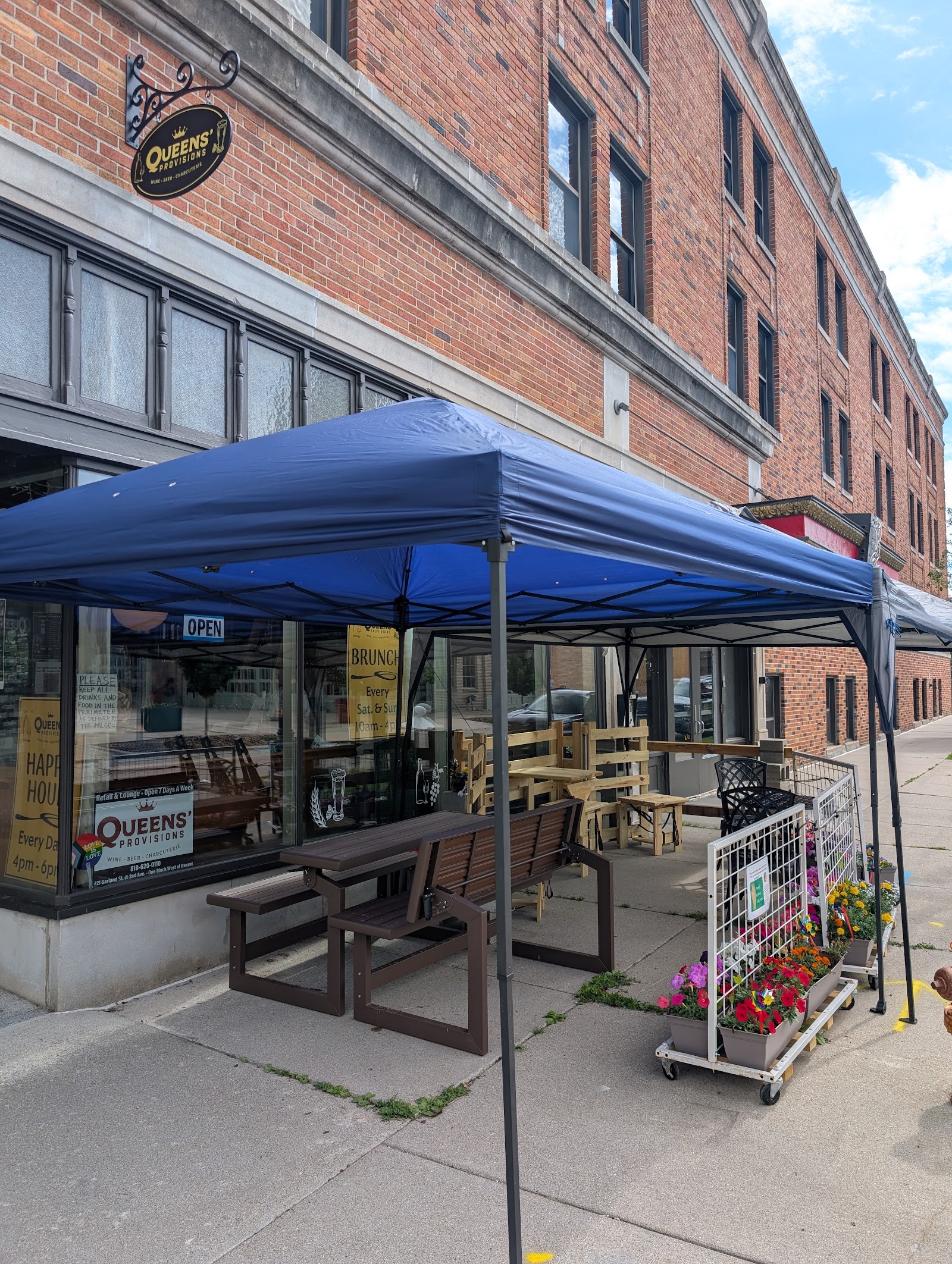Queens' Provisions — photo