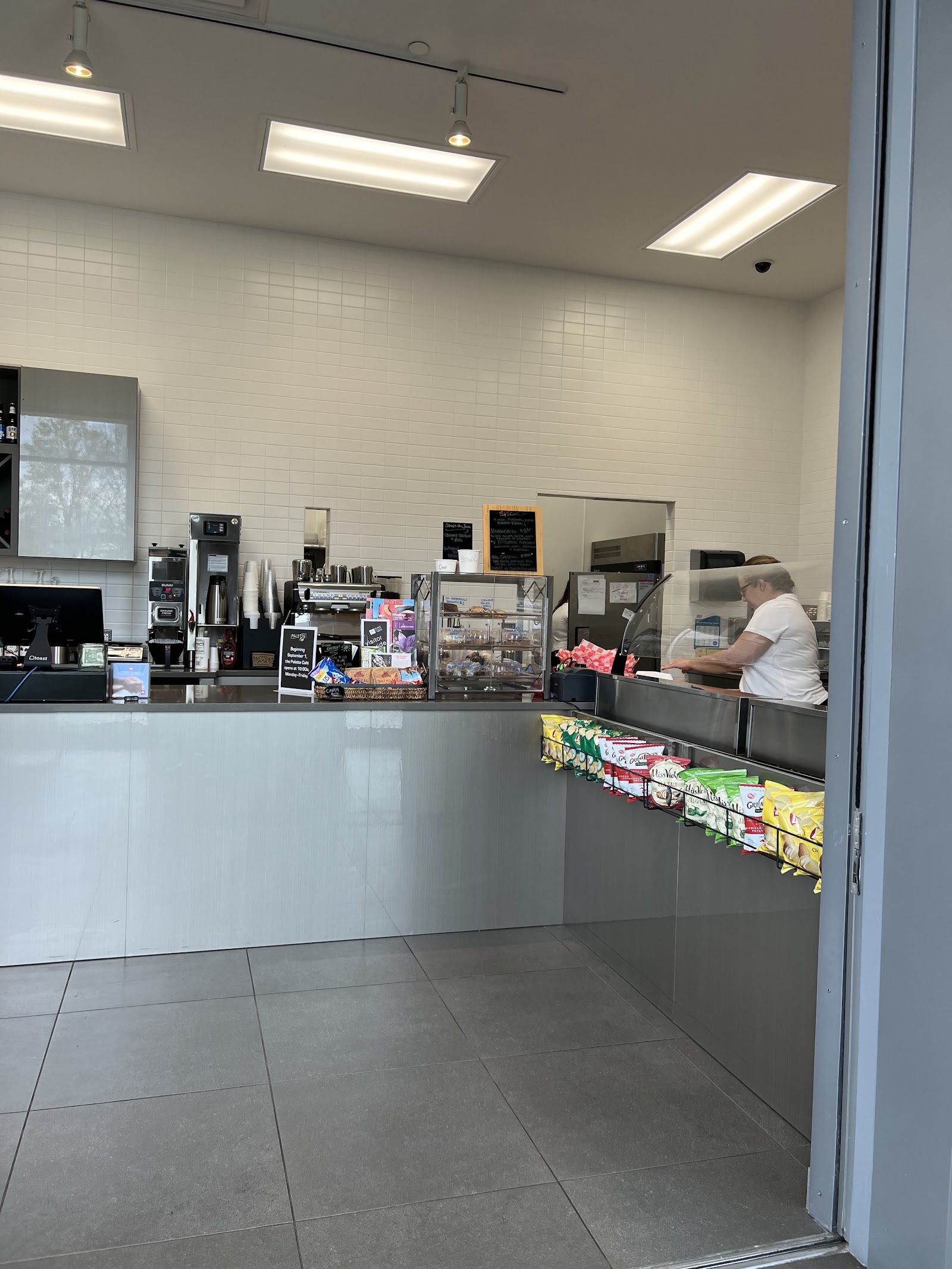 The Palette Café in Flint