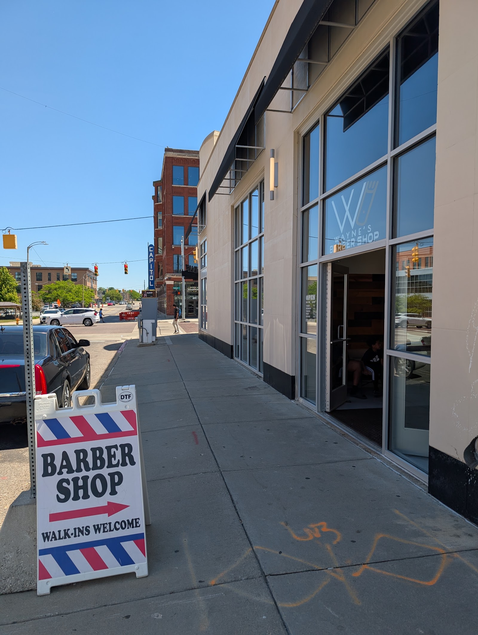 Wayne’s Barbershop in Flint