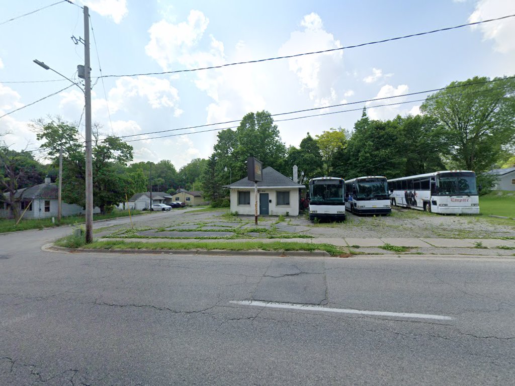 Wiskur's Barber Shop — photo