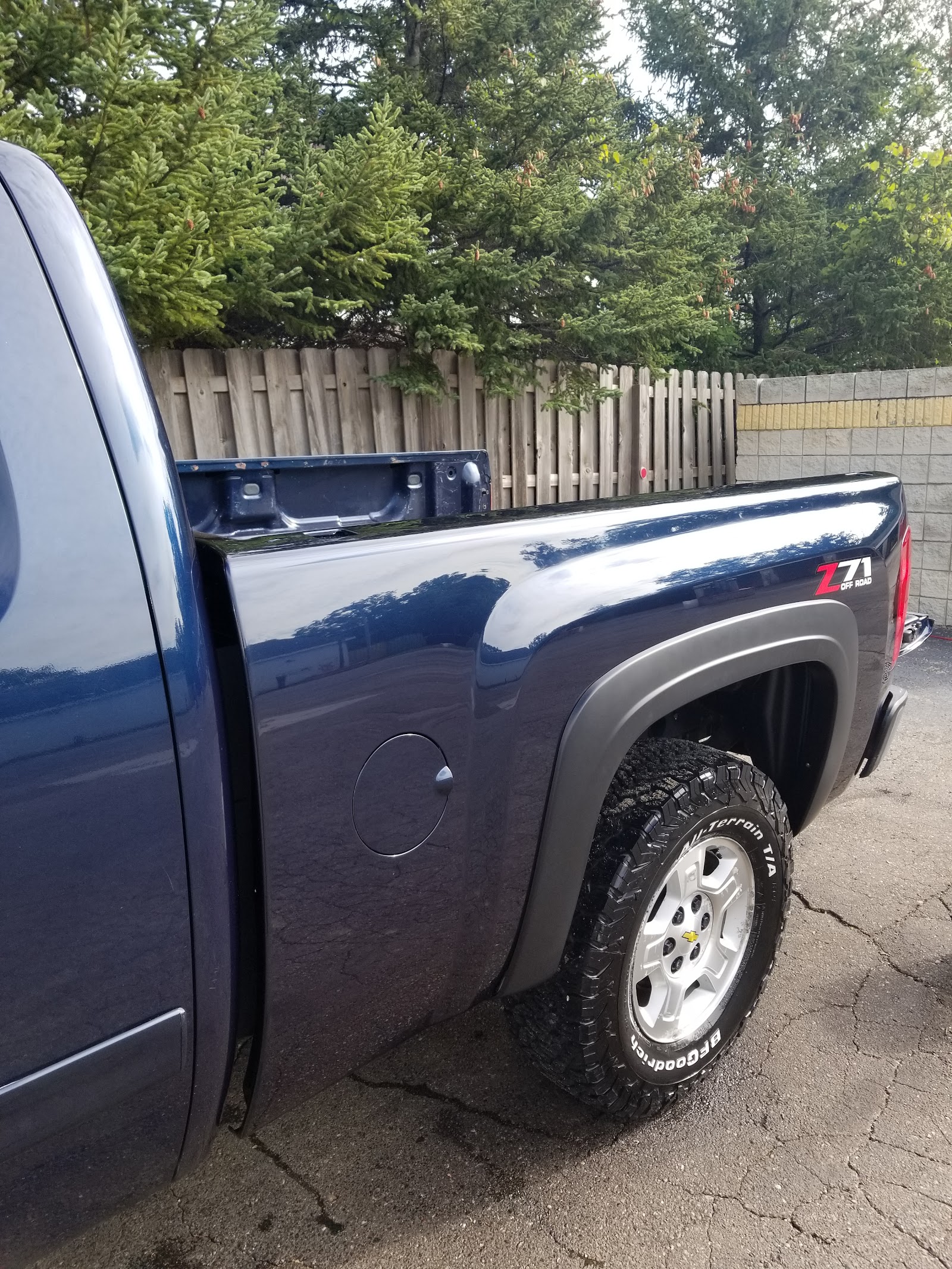 Wolverine bump and paint shop, inc in Flint